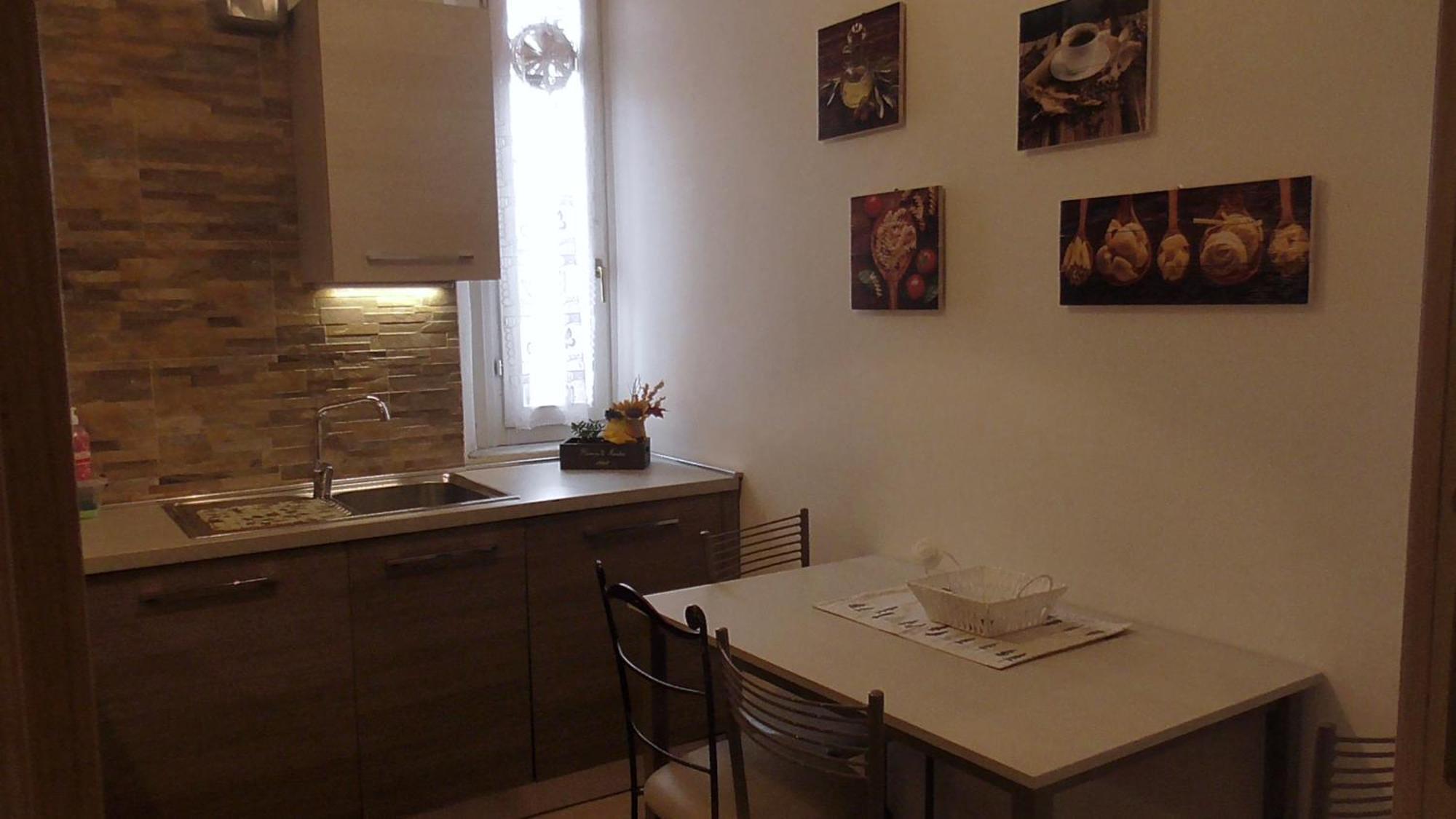 Lejlighed Italy's Enchanting Ambiance - A Snug In Rom